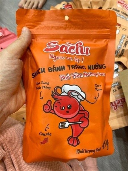 Snack bánh tráng nướng SACHI phủ tôm nướng cay (45g)