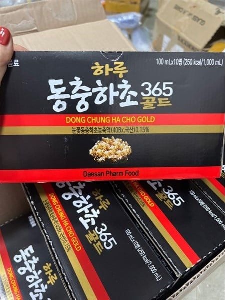 Nước uống đông trùng hạ thảo DONG CHUNG HA CHO 365 GOLD (100ml x 10)