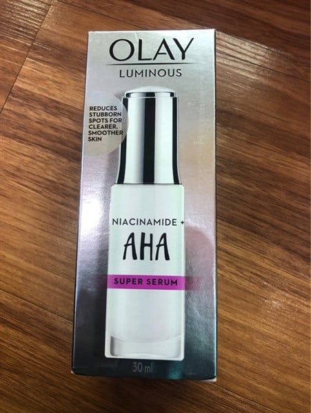 Tinh chất Olay niacinamide + aha (30ml)