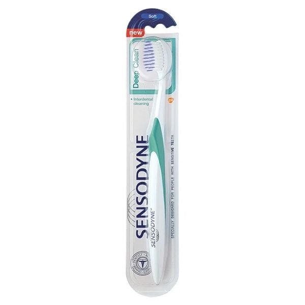 Bàn chải đánh răng SENSODYNE Deep Clean