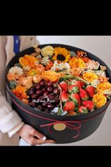 Hộp Tròn Đen Trái Cây ( lớn : 80k , trung : 60k , nhỏ : 40k )