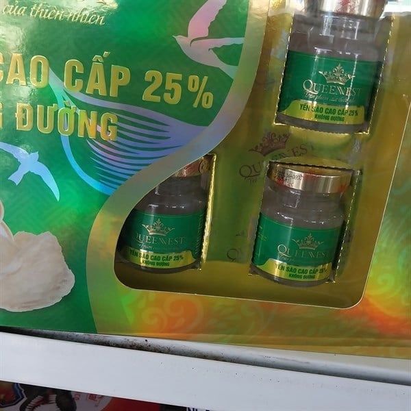Yến sào cao cấp Queenest 25% không đường (70ml x 6)