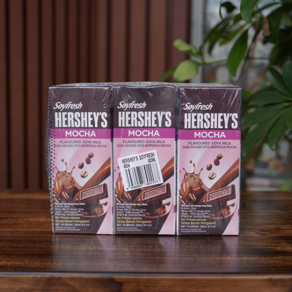 Sữa Đậu Nành Soyfresh Hershey's Mocha (236ml)