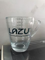 Ly thủy tinh sữa LAZU (hàng tặng)