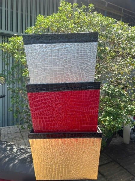 Giỏ Khay Gỗ Da 2026