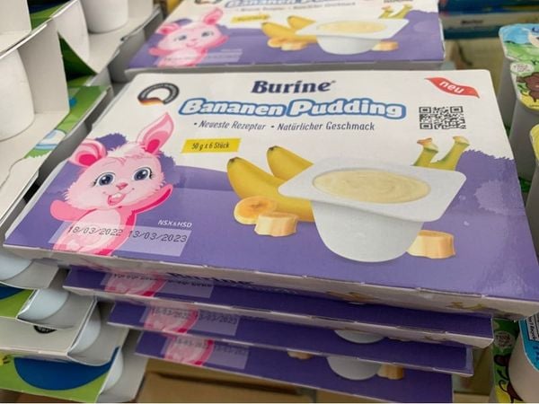 Cháo sữa Burine Bananen Pudding vị chuối (50g x 6)