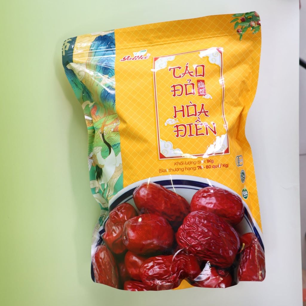 Táo Đỏ Hữu Cơ Hòa Điền (1kg)