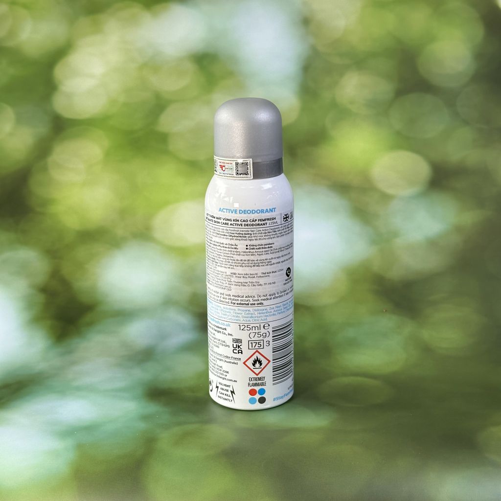 Xịt Thơm Mát Vùng Kín Cao Cấp Femfresh Ultimate Care Active Deodorant (125ml)