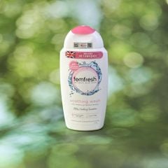 Dung Dịch Vệ Sinh Phụ Nữ Femfresh Soothing Wash (250ml)
