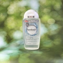 Dung Dịch Vệ Sinh Phụ Nữ Femfresh 0% Sensitive Wash (250ml)