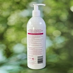 Dung Dịch Vệ Sinh Phụ Nữ Ziaja Intima Màu Hồng (500ml)