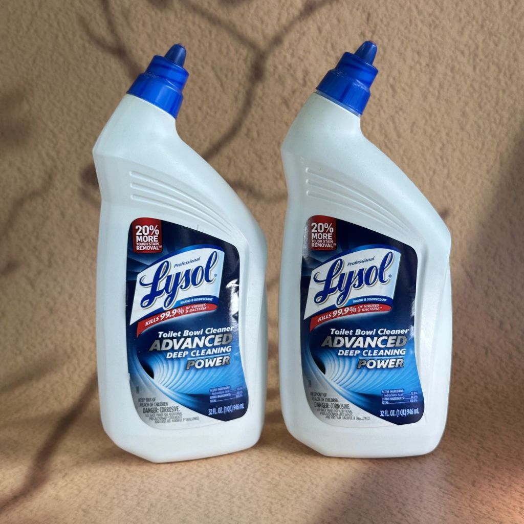 Dung Dịch Tẩy Rửa Bồn Cầu Lysol (946ml)