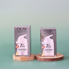 Kem Dưỡng Ban Ngày Olay Total Effects 7in1 SPF15 (50ml)