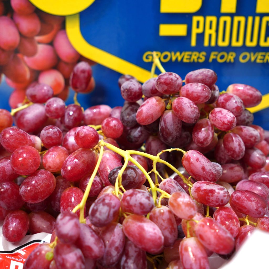 Nho đỏ Úc 8.2kg (kg)