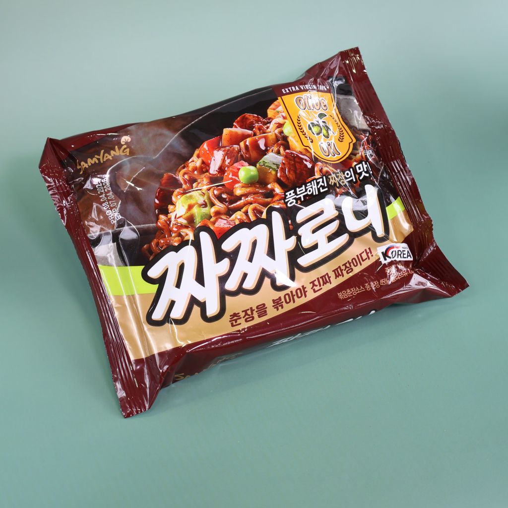 Mì Tương Đen Samyang Olive Oil (140g)
