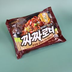 Mì Tương Đen Samyang Olive Oil (140g)