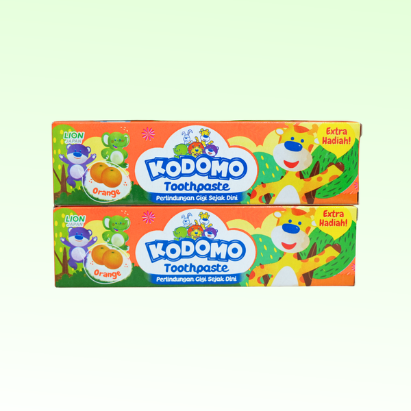 Kem đánh răng trẻ em Kodomo cam (45g)