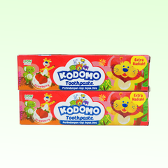 Kem đánh răng trẻ em Kodomo dâu (45g)