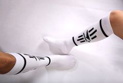 Tất Bóng Đá Dài Hiwing Màu Trắng