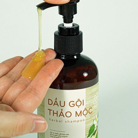 Dầu Gội Thảo Mộc Hỗ Trợ Giảm Rụng – Ngăn Ngừa Nấm Gàu NEO NATURE 250ml