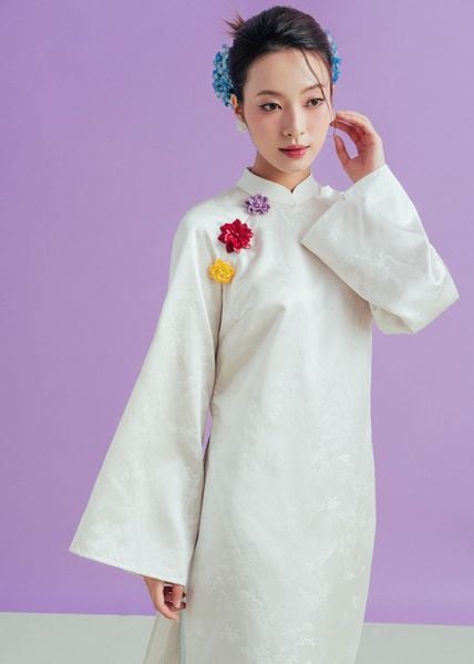  BẠCH NGỌC (PRE-ORDER) 