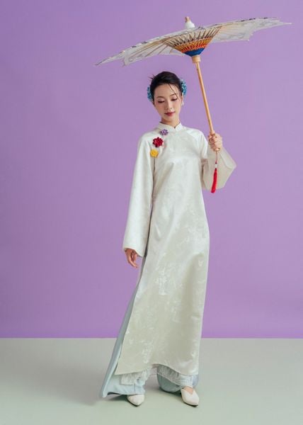  BẠCH NGỌC (PRE-ORDER) 