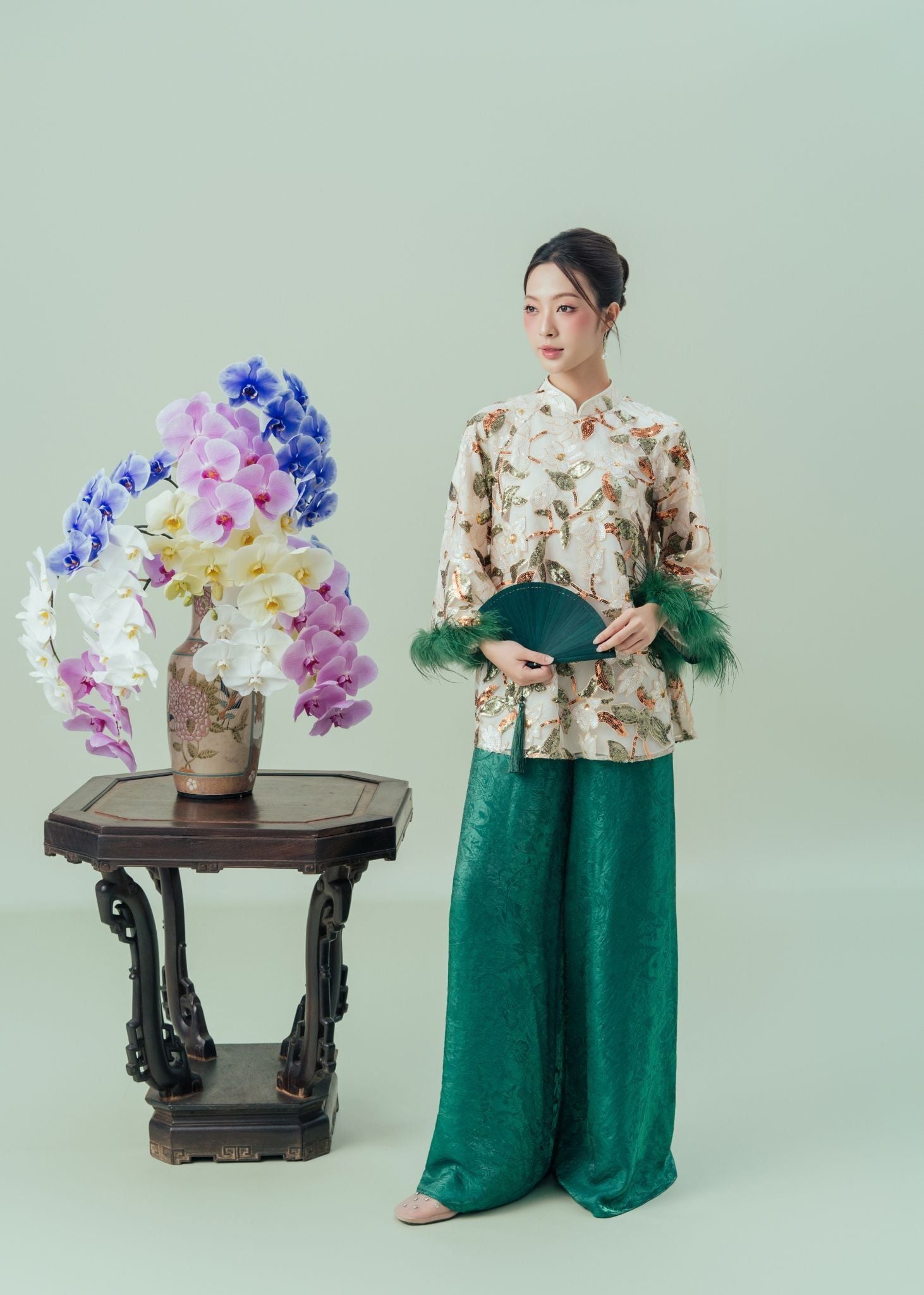  LỤC UYỂN (PRE-ORDER) 