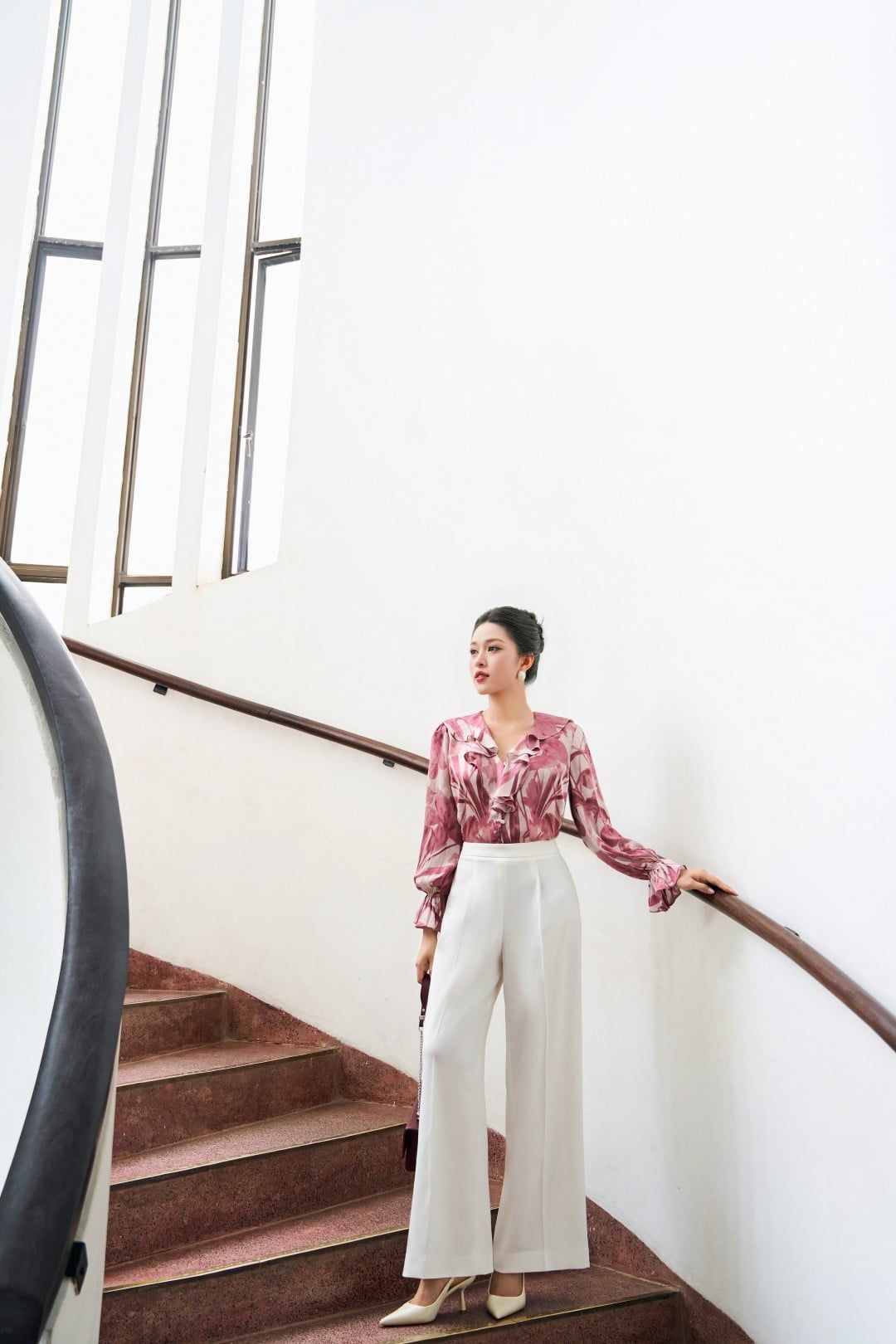  ÁO SƠ MI HOA CỔ BÈO 