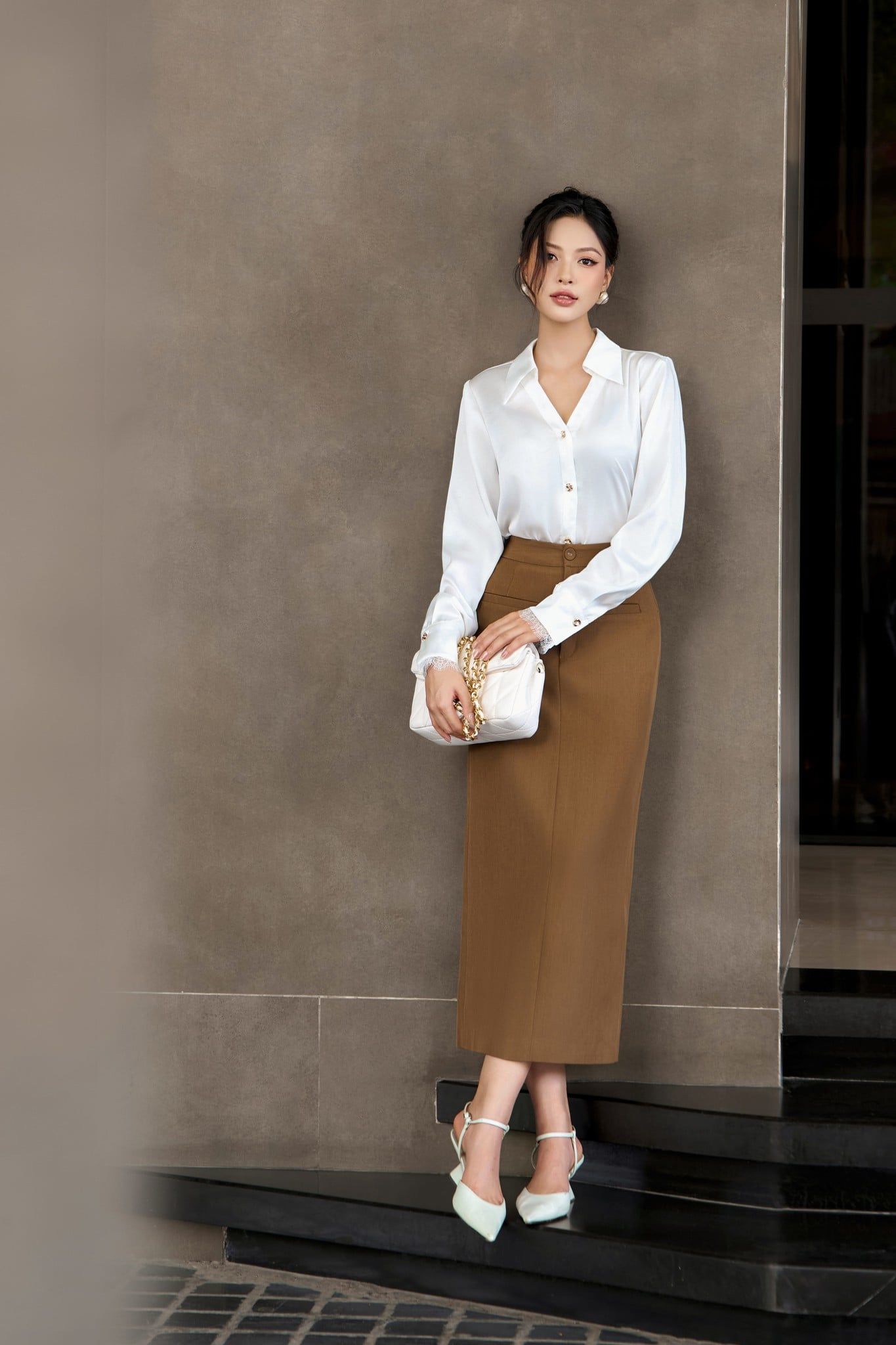 ÁO LỤA PHỐI REN GẤU TAY 