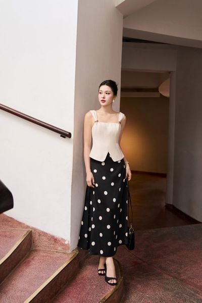  CHÂN VÁY LỤA A ĐUÔI CÁ CHẤM BI 