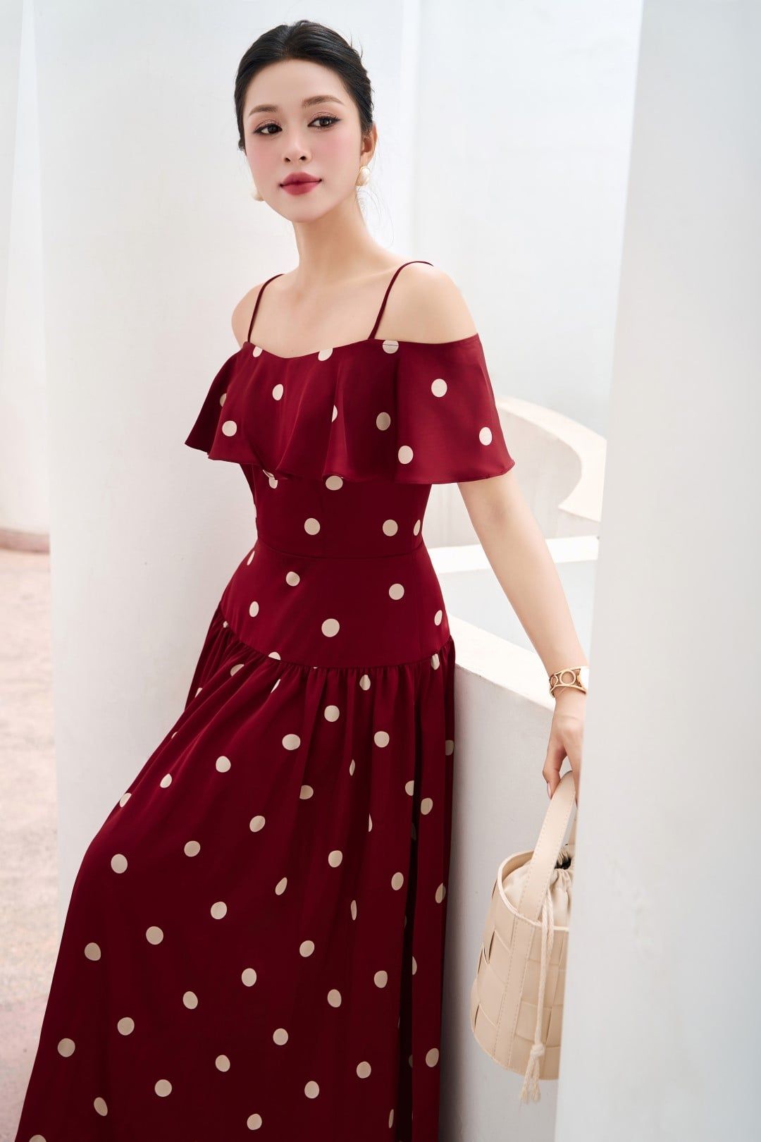  ĐẦM HAI DÂY ĐỎ CHẤM BI 