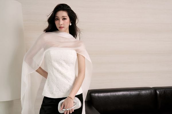  QUẦN TAFFTA ỐNG VẨY 