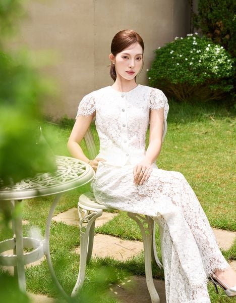  QUẦN  SUÔNG REN HOA TRẮNG TỈA CHÂN 