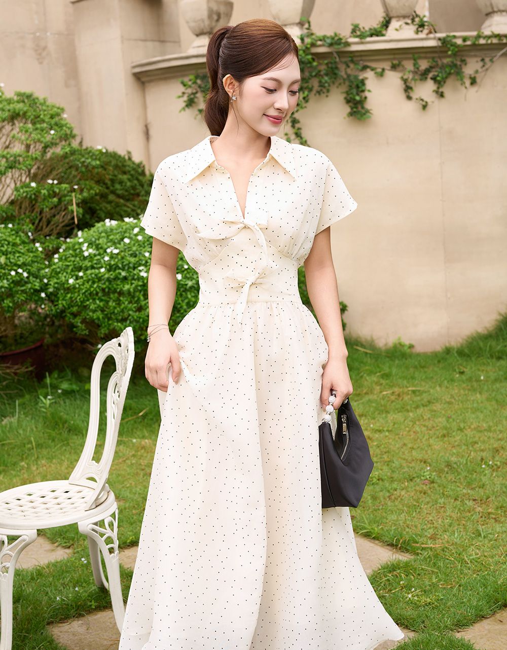  ĐẦM TƠ KEM CHẤM BI CẮT CÚP EO 