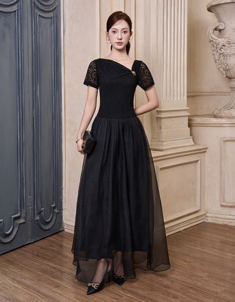  ĐẦM REN ĐEN CHÂN TƠ XẾP NHÚN CỔ 