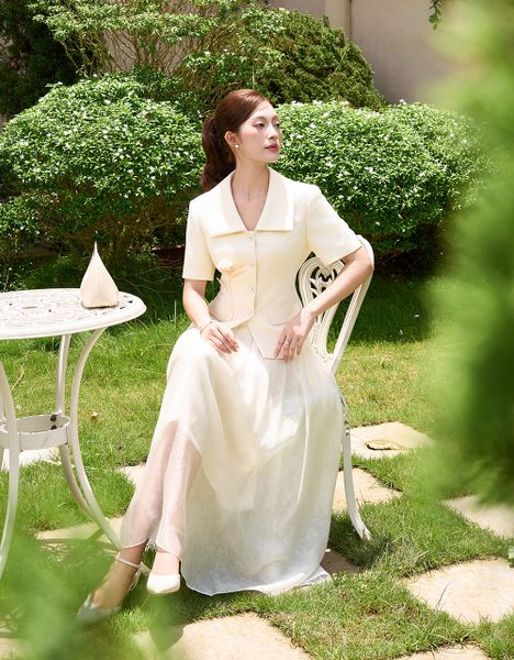  ÁO VEST KEM ĐÍNH HOA TULIP 