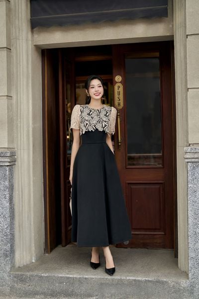  ĐẦM PHỐI REN THÂN TRÊN 