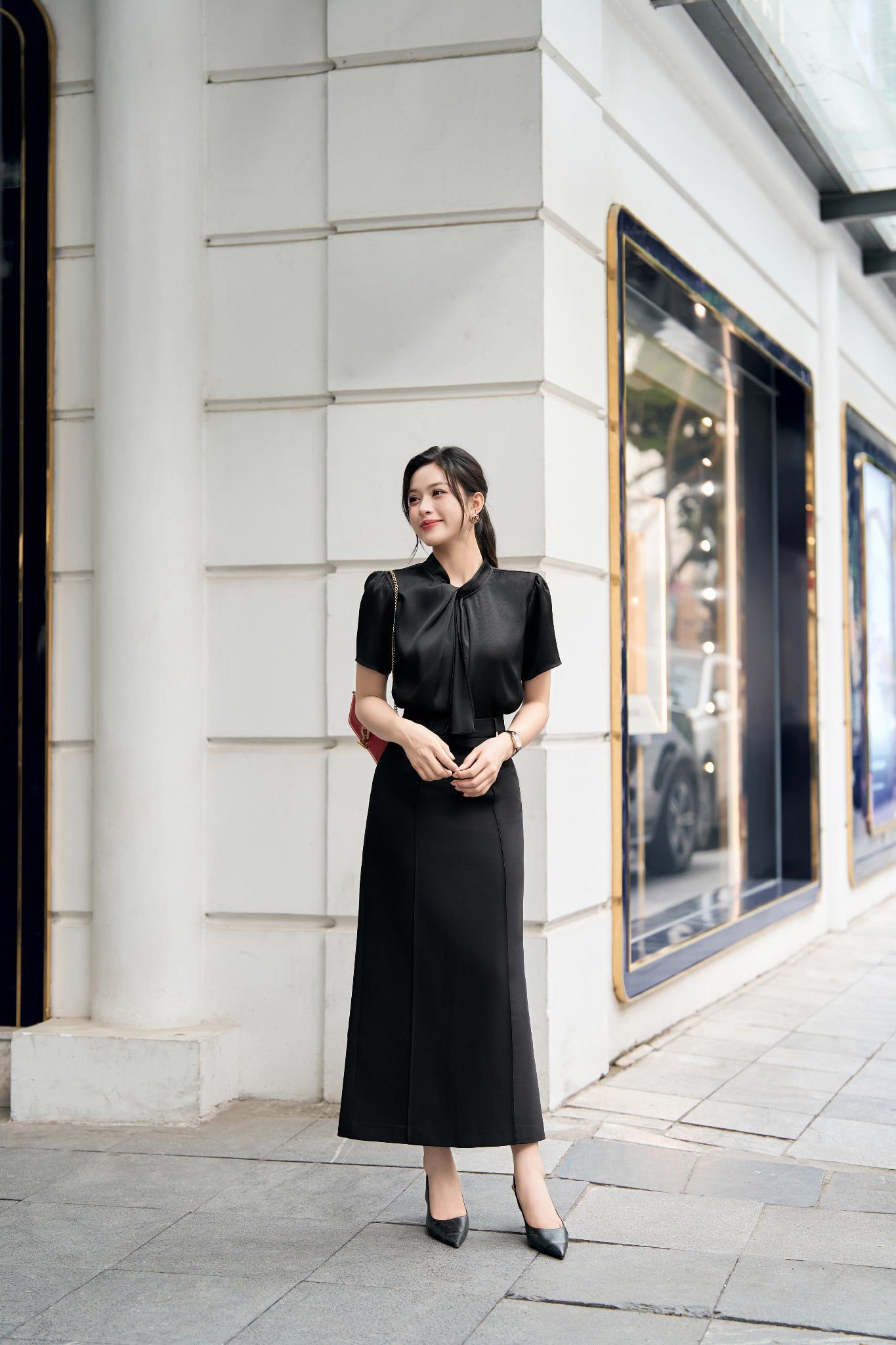 ÁO LỤA SÓNG CỔ TẠO XOẮN 