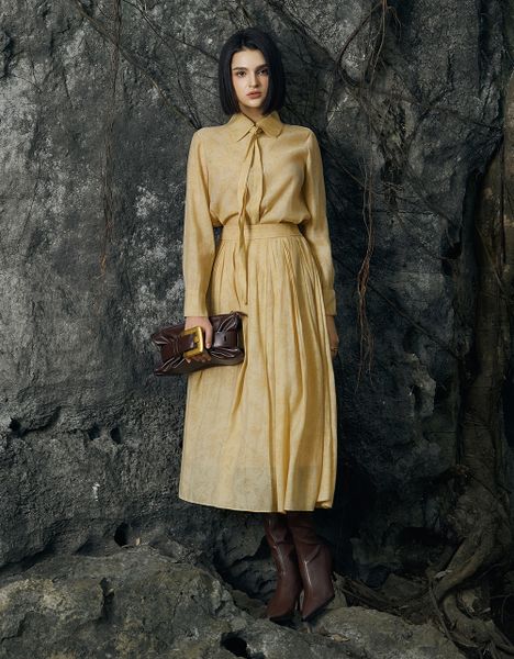  SM TƠ VÀNG HOA CHÌM DÂY CỔ 