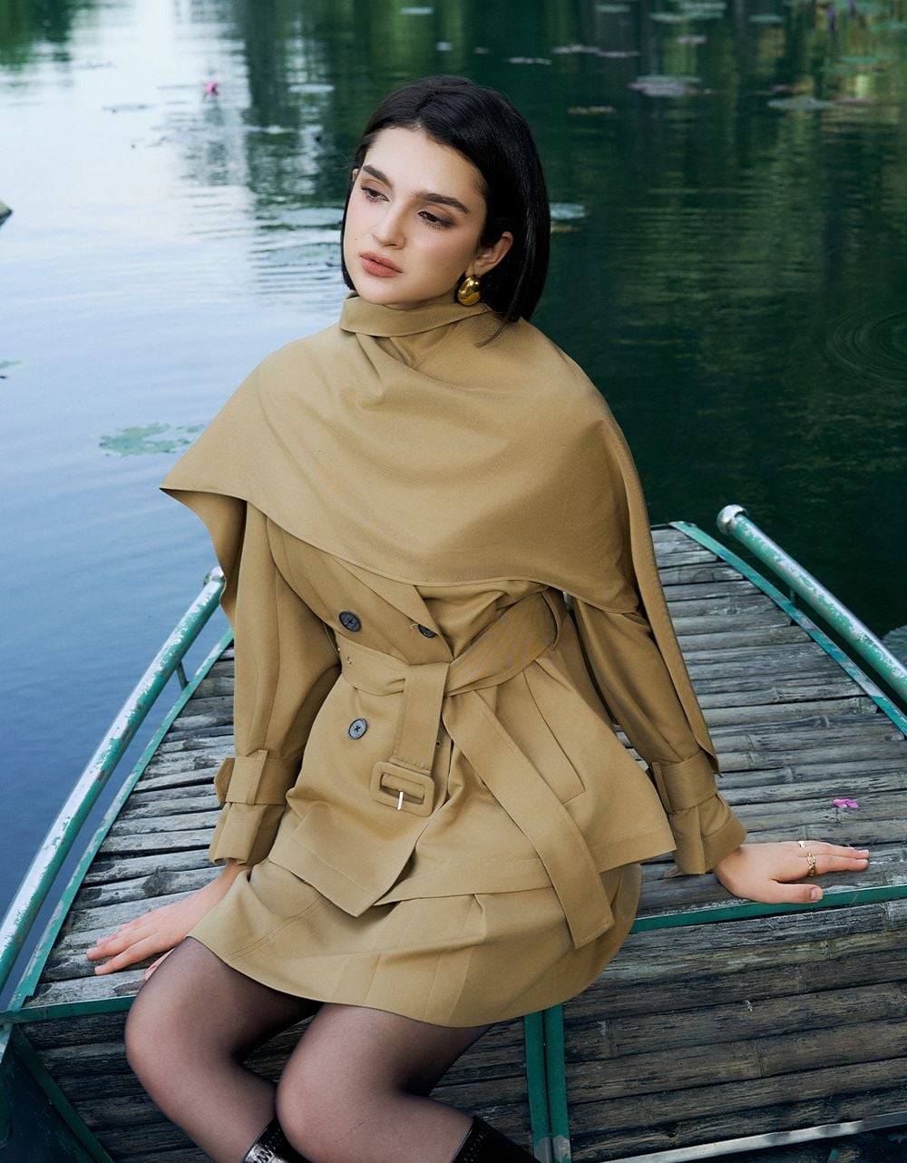  ÁO KHOÁC KAKI BE NÂU CỔ VEST 