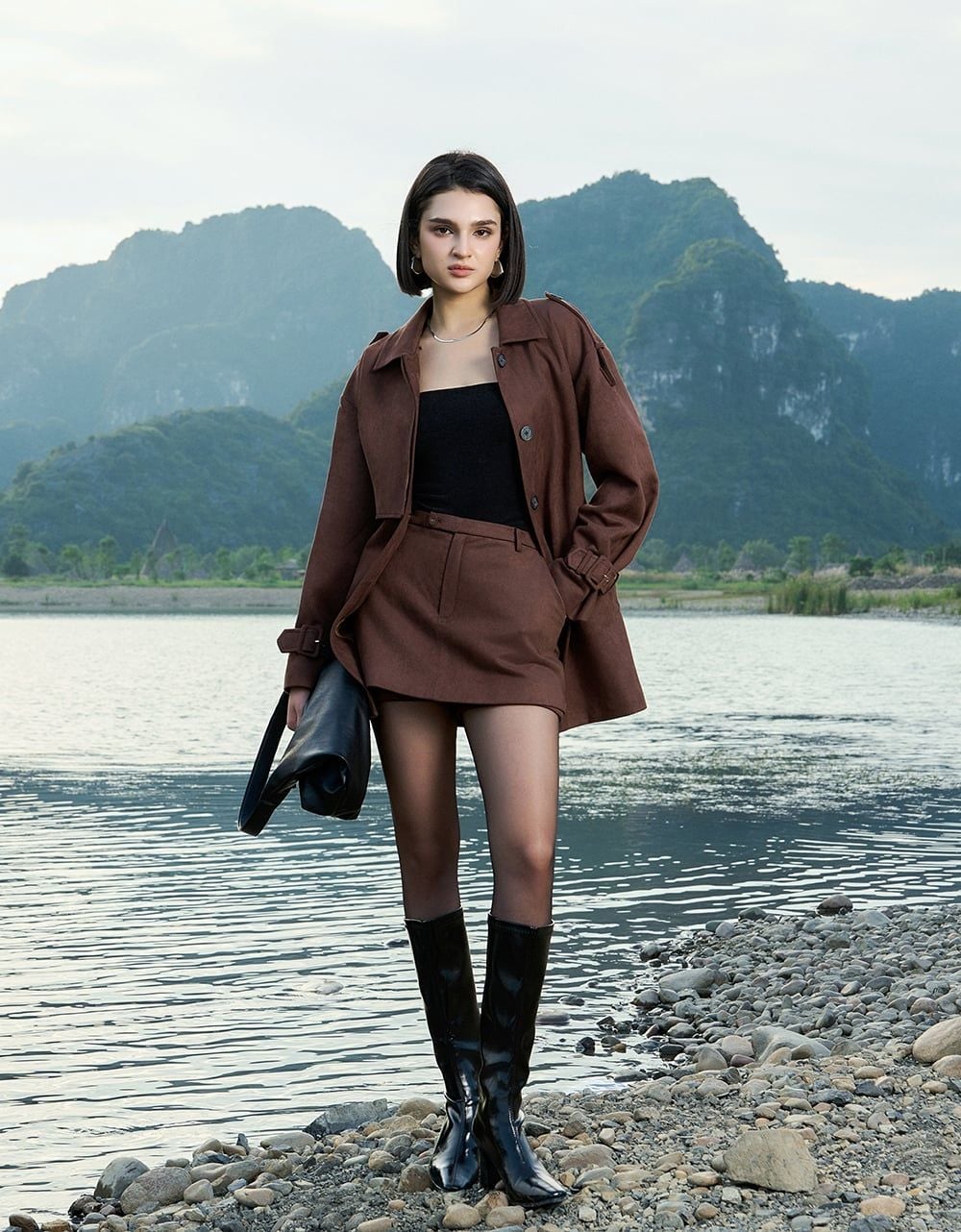  JUPE NGẮN DA LỘN 