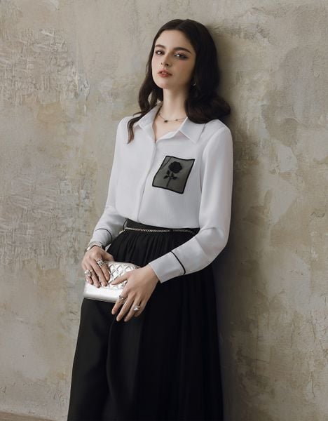  SM LUẠ TRẮNG VÂN GỖ TÚI TƠ THÊU HOA 