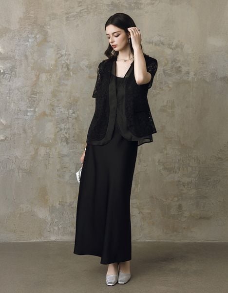  ÁO KHOÁC TƠ PHỦ REN HOA ĐEN 