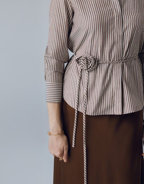  SM THÔ NÂU KẺ TRẮNG KÈM DÂY HOA 