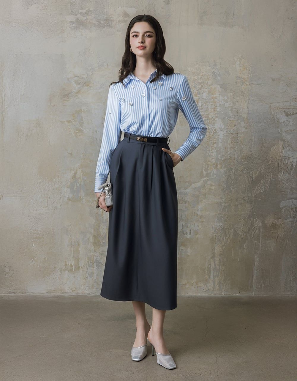  SM THÔ KẺ XANH TRẮNG ĐÍNH HOA KIM SA 