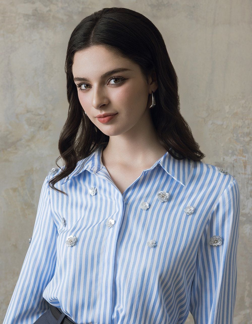  SM THÔ KẺ XANH TRẮNG ĐÍNH HOA KIM SA 