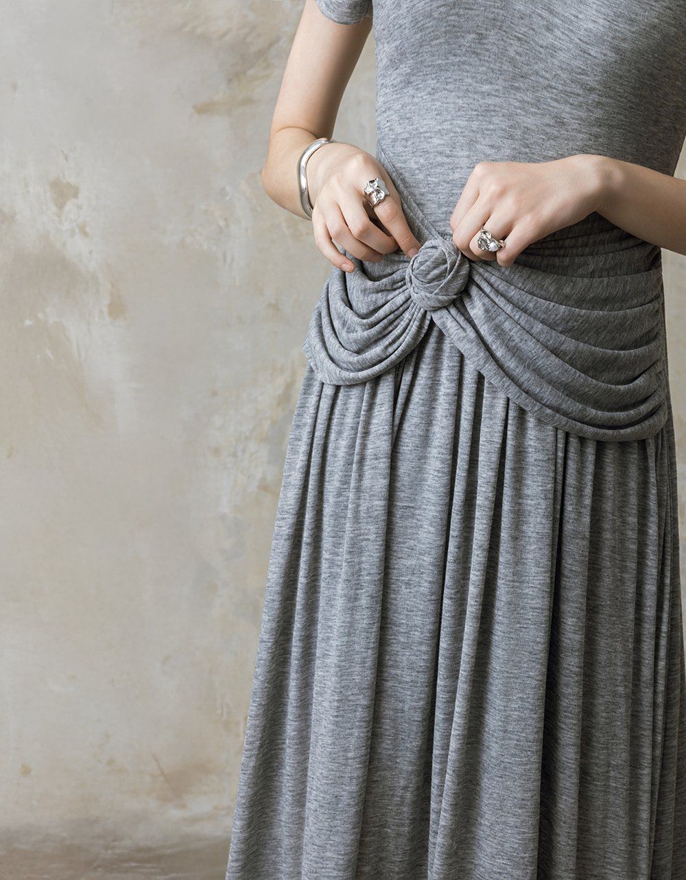  ĐẦM THUN XẾP NHÚN EO ĐÍNH HOA 