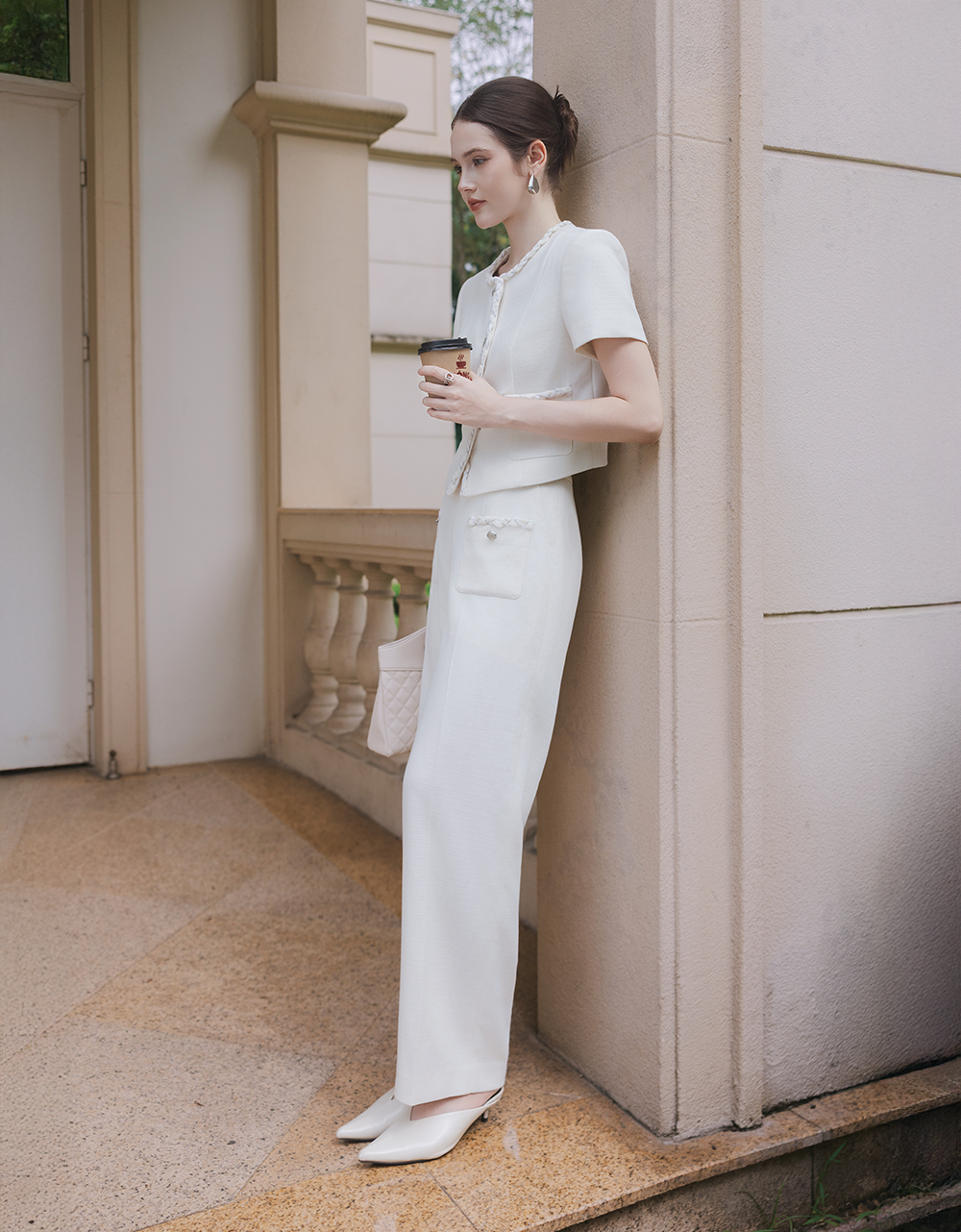  QUẦN SUÔNG SỢI TWEED TRẮNG KEM TÚI TRƯỚC 