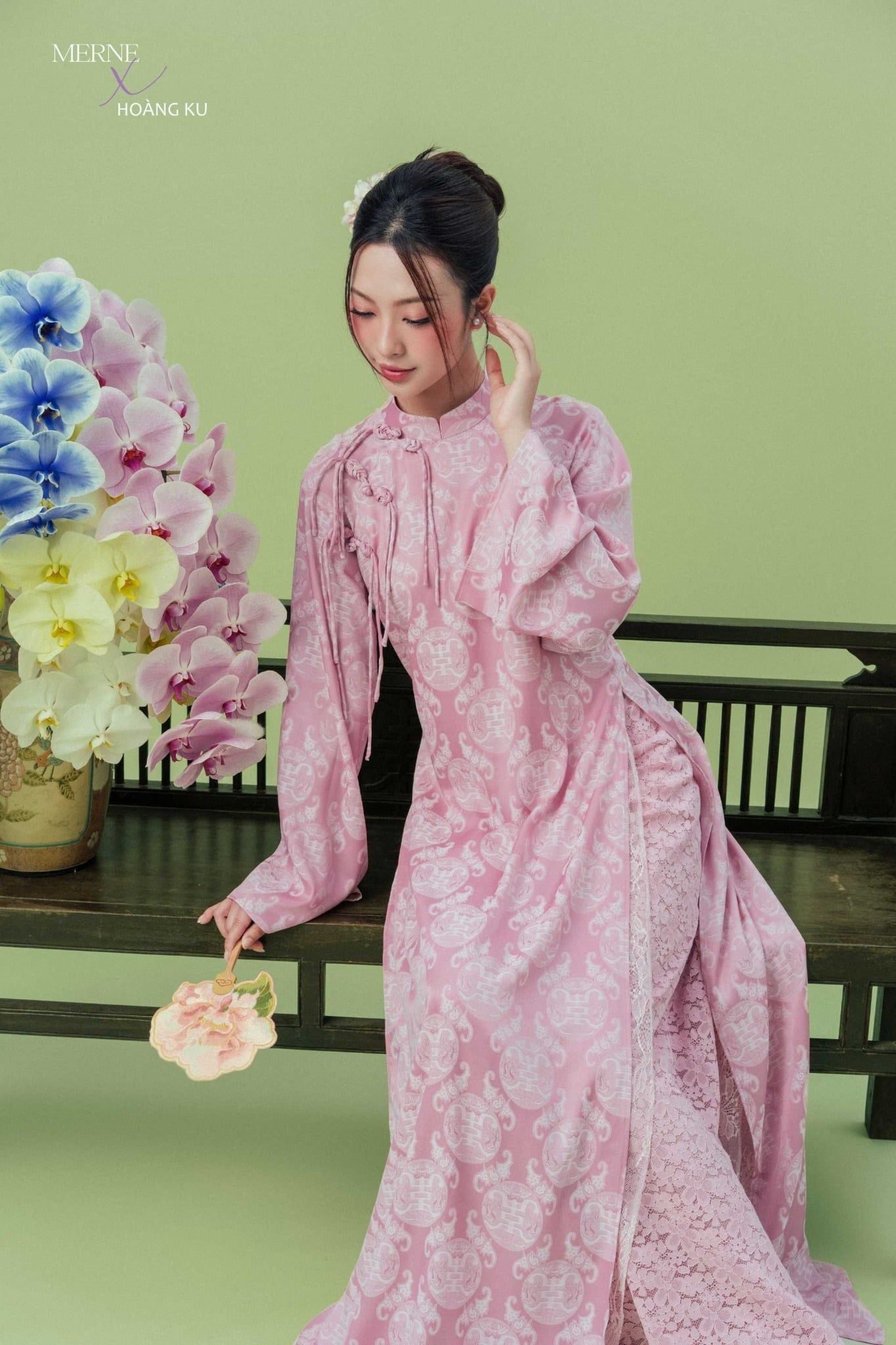  HỒNG NGỌC (PRE-ORDER) 