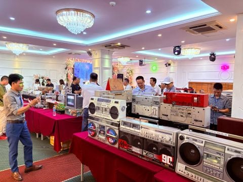  HỘI GIAO LƯU RADIO CASSETTE THỦ ĐÔ 